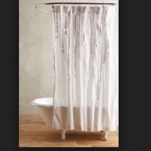 New Anthropologie Draped Wisteria Shower Curtain